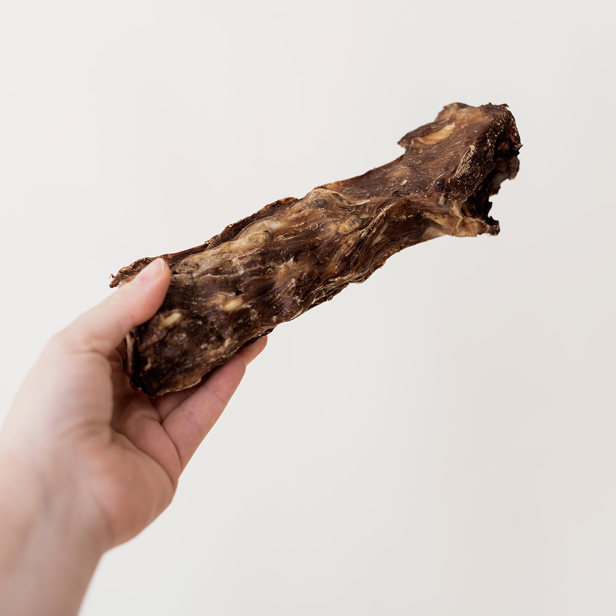 Emmzo - Lamb Neck