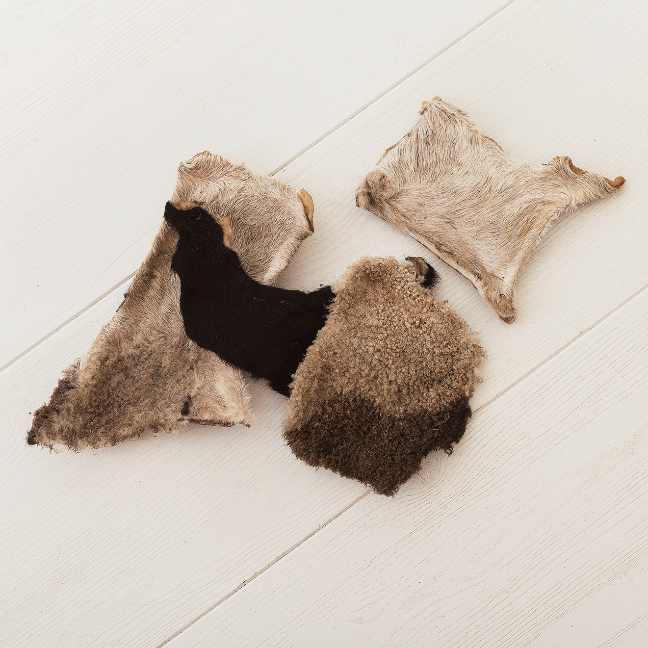 Emmzo - Lambskin with wool